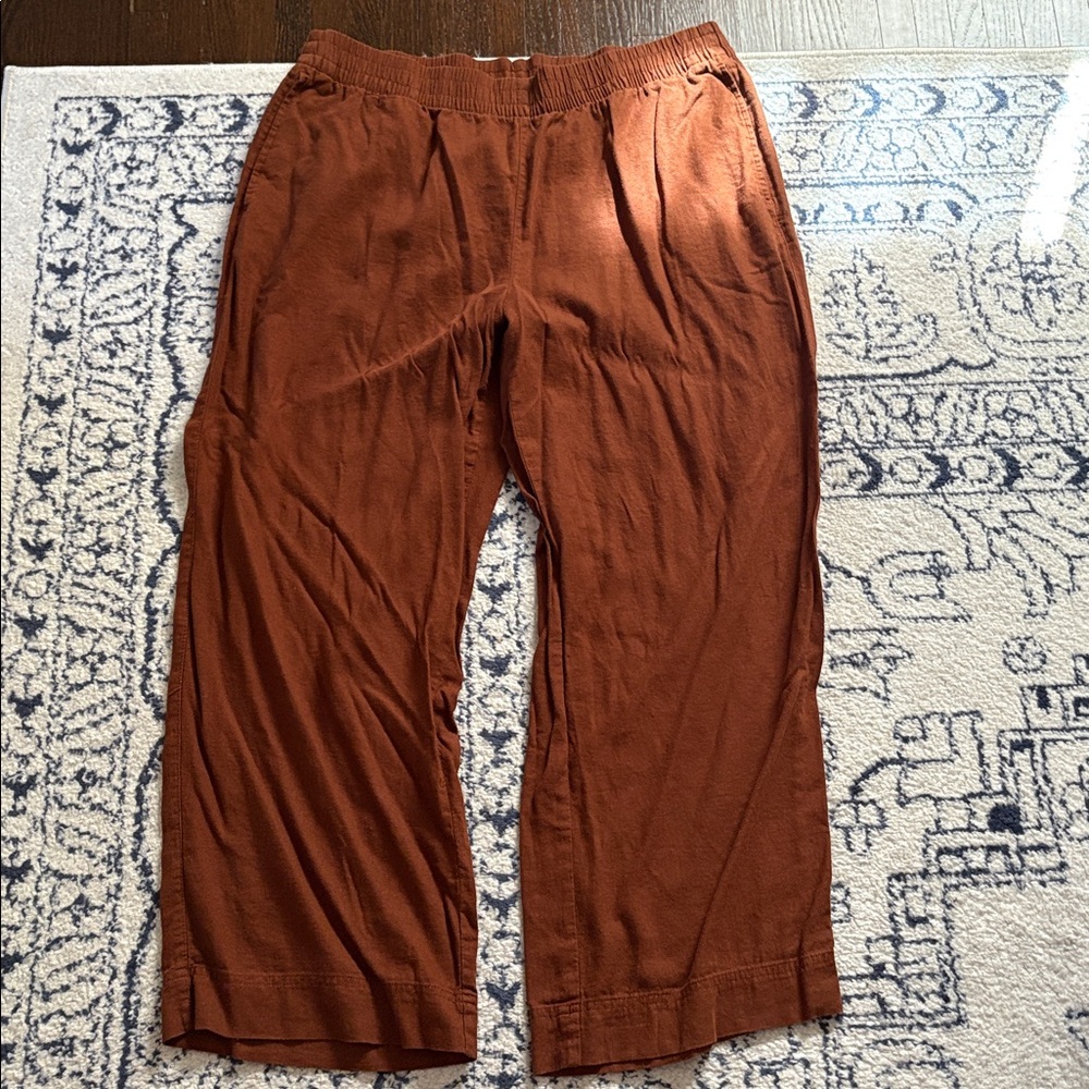 Old Navy Women's Wide Leg Pants in Rust